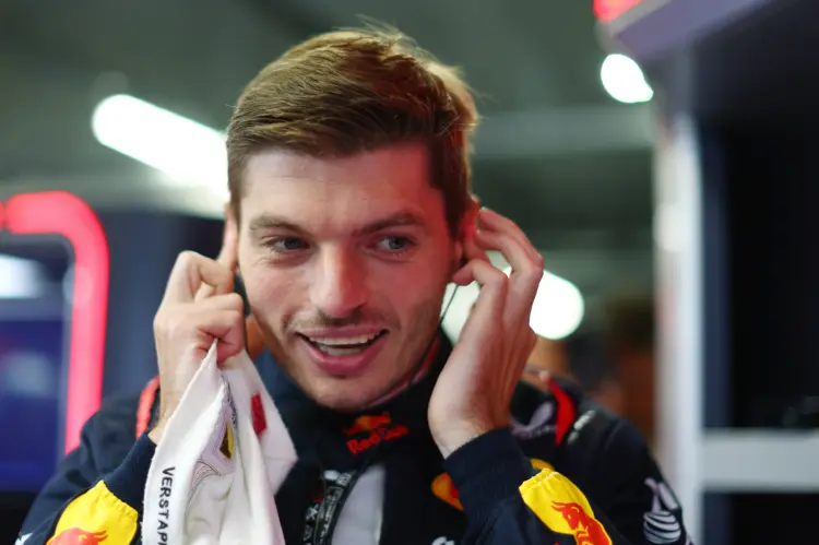 A demotiváltság jeleit mutatja Max Verstappen