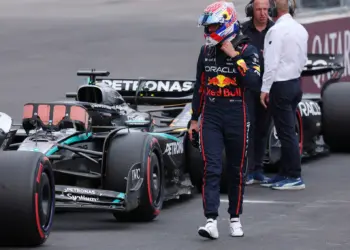 Ezért hallgatott Verstappen a Mercedes pletykák közepette