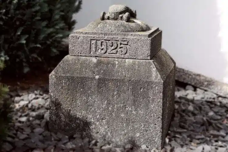 Ma 100 éve kapott a Nürburgring alapkövet Ma 100 éve kapott a Nürburgring alapkövet