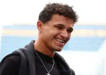 „Minden percet élvezni akarok” – mondta Lando Norris miután a Vogue-nak pózolt