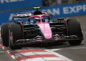 A Forma-1-en kívülről jöhet az Alpine sztárversenyzője?