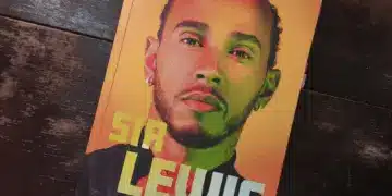 Ketten egy F1-es könyvről: Michel E. Sawyer – Sir Lewis
