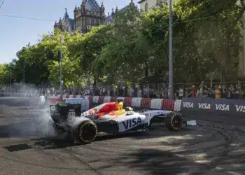 Negyvenezer rajongó a Red Bull Showrunon!