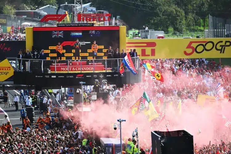 Verstappen: akik a Ferrariba vágynak, elkövetnek egy hibát
