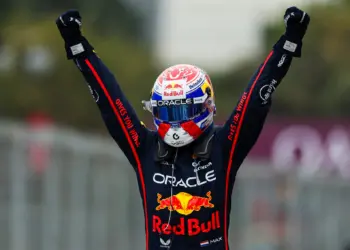 Ferrarival fog versenyezni Max Verstappen