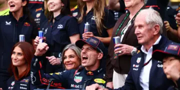 Max Verstappen és a Red Bull ünnepel, 2025 Baku