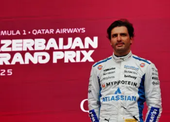 Sainz reagál arra, hogy a Mercedes lecserélné rá esetlegesen Antonellit