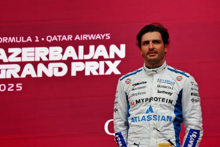 Sainz reagál arra, hogy a Mercedes lecserélné rá esetlegesen Antonellit