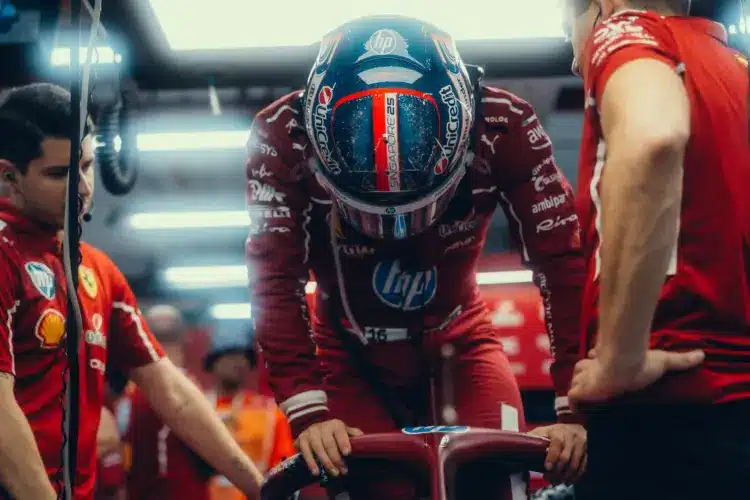 Máris komolyan érdeklődik Leclerc iránt egy csapat, amennyiben távozna a Ferraritól Máris komolyan érdeklődik Leclerc iránt egy csapat, amennyiben távozna a Ferraritól