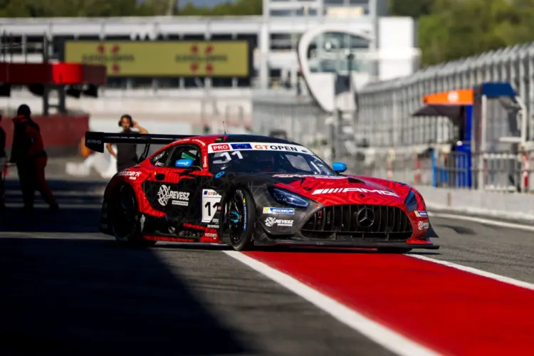 A GT Open bajnoki címért utazott Révész Levente Monzába!