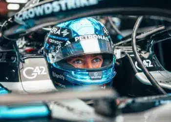 Meglepetés Szingapúrban: Russell szerezte meg a pole-t!