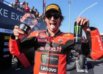 Bulega hárította a meccslabdát, a világbajnoki cím sorsa a zárónapra maradt