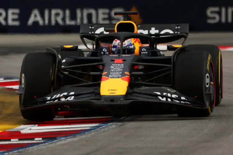Verstappen az élen: Öten, egy tizeden belül az FP3-on Verstappen az élen: Öten, egy tizeden belül az FP3-on