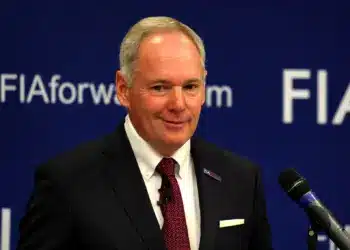 Hivatalos: Visszalépett az FIA elnökválasztástól Tim Mayer