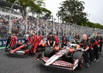 Montoya szerint nehéz döntés előtt állhat a Ferrari az újoncuk miatt