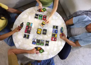 Forma-1-es UNO jöhet? Itt az F1 legújabb terméke!