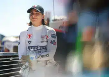 Női áttörés a WEC-ben: Jamie Chadwick a Genesis Hypercar csapatához igazolt