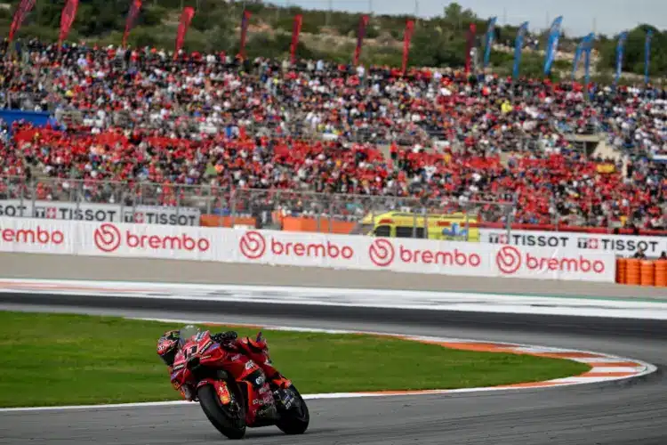 Két korábbi rivális, egy kihívás: így alkalmazkodnak a Superbike-versenyzők a MotoGP-hez Két korábbi rivális, egy kihívás: így alkalmazkodnak a Superbike-versenyzők a MotoGP-hez