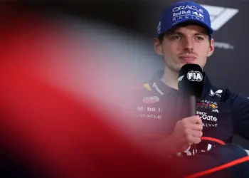 Verstappen meglepő tanácsot adott az F1-be vágyó tinédzsereknek