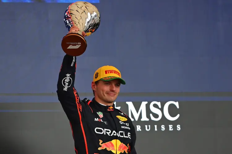 Verstappen a terhességhez hasonlította világbajnoki második helyezését Verstappen a terhességhez hasonlította világbajnoki második helyezését