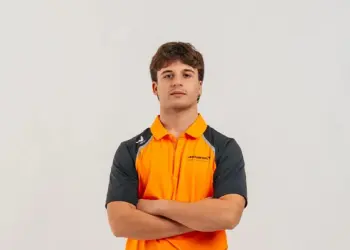 Rendesen kitakarítja az akadémiáját a McLaren