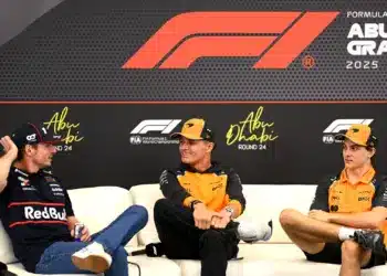 Így készültek az F1 bajnokaspiránsai a szezonzáró futamra