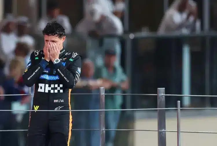 Elmaradt a királyi gratuláció? Lando Norris kimaradt a brit kitüntetési listáról