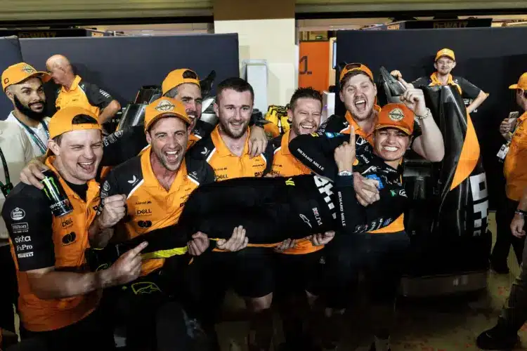 44 milliós számlát hoztak össze Norrisék a bajnoki bulin 44 milliós számlát hoztak össze Norrisék a bajnoki bulin