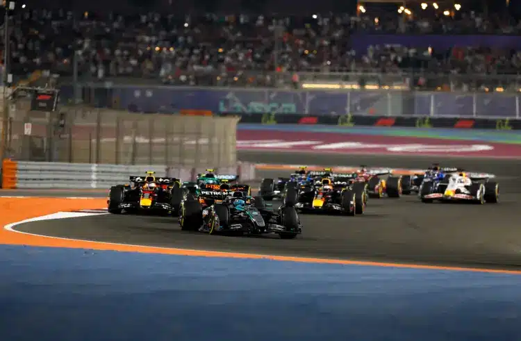 Két Forma-1-es csapat is helyet kapott a világ 50 legértékesebb sportcsapatainak listáján