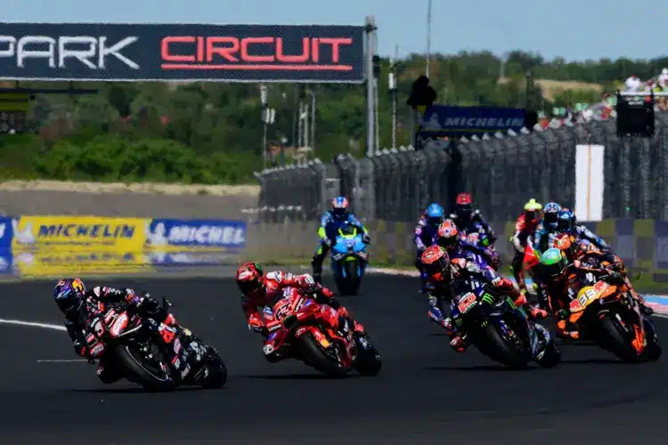 Túl sok futamot rendeznek a MotoGP-ben?