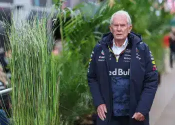Hivatalos: A Red Bull bejelentette Helmut Marko távozását!