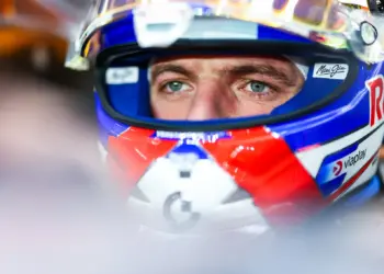 A Canal+ legújabb F1 promója a Star Wars rajongóknak okoz örömöt a Cápa és a Terminátor után A Canal+ legújabb F1 promója a Star Wars rajongóknak okoz örömöt a Cápa és a Terminátor után