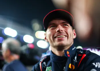 Verstappen örömmel vállalja Chucky baba karakterét