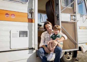 Megjelent Gilles Villeneuve kezdeti éveit bemutató életrajzi film előzetese