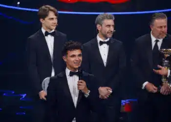 Norris káromkodott az FIA Gálán, majd nevetett rajta