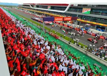 Rajongók a leláton a célegyenesben: 2025 F1 Magyar Nagydíj