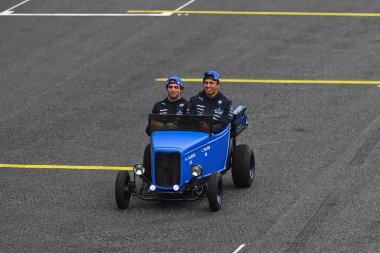 BREAKING: A Williams teljesen kihagyja az első 2026-os F1-es zárt kapus barcelonai tesztet! BREAKING: A Williams teljesen kihagyja az első 2026-os F1-es zárt kapus barcelonai tesztet!