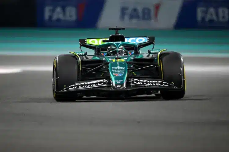 Az Aston Martin is jelentős csúszással kezdi meg a tesztelést Az Aston Martin is jelentős csúszással kezdi meg a tesztelést