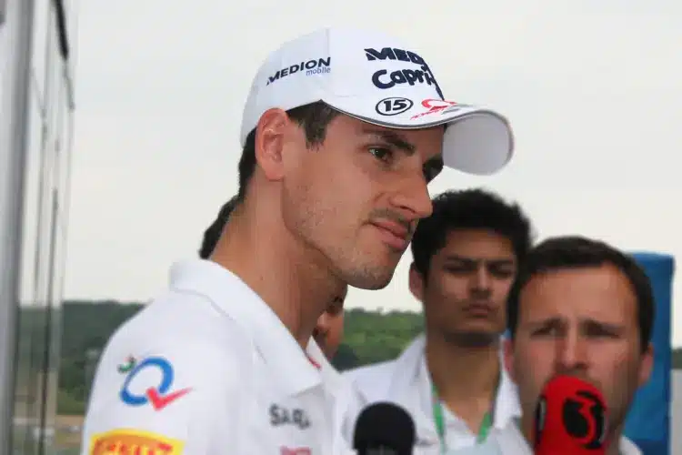 Valójában oroszok zsarolták meg a csalással vádolt ex-F1-es versenyzőt?