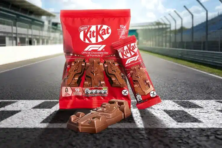 Nem mindennapi szünet a száguldó cirkuszban – Exkluzív termékekkel indul a KitKat és a Forma-1 első közös szezonja Nem mindennapi szünet a száguldó cirkuszban – Exkluzív termékekkel indul a KitKat és a Forma-1 első közös szezonja