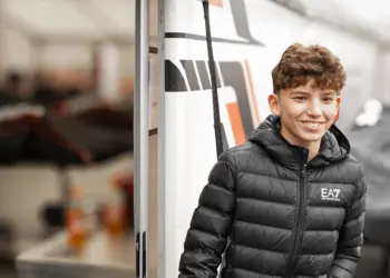 Fernando Alonso menedzsmentjének tagja lett Nagy Roland gokartversenyző