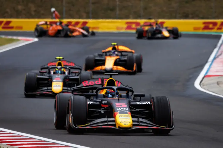 Több Forma-1-es csapat átalakuláson megy keresztül Több Forma-1-es csapat átalakuláson megy keresztül