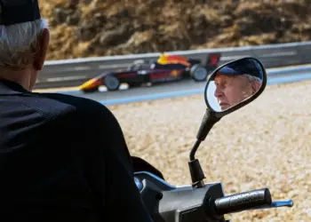 Marko elárulta, kit tart a 2026-os pilóta-bajnokság favoritjának, és az nem Verstappen Marko elárulta, kit tart a 2026-os pilóta-bajnokság favoritjának, és az nem Verstappen