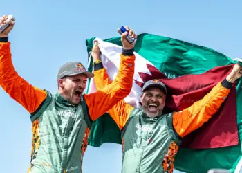 Elképesztő drámával ért véget az idei Dakar, miközben történelem íródott