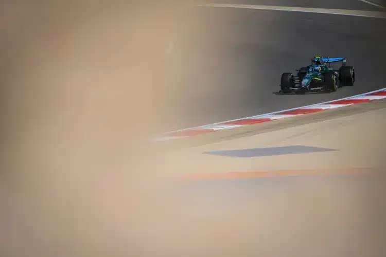 Fernando Alonso, Aston Martin