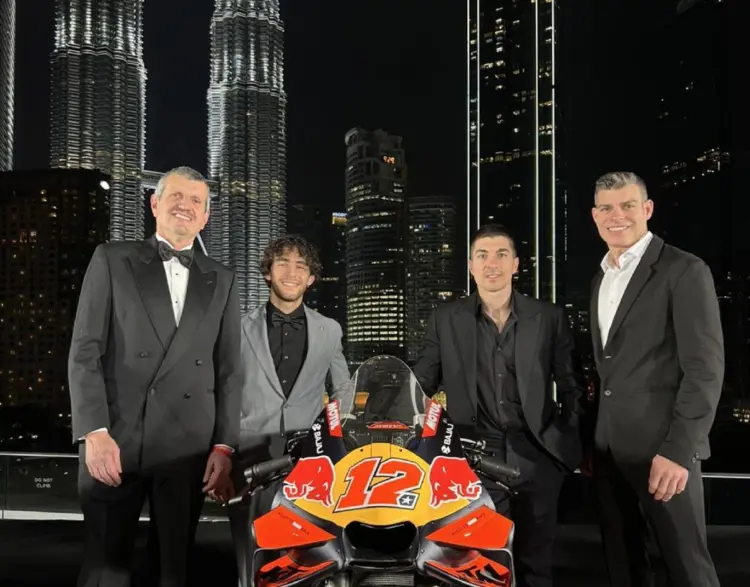 Tech 3 2026: Günther Steiner, Enea Bastianini, Maverick Vinales, Richard Coleman