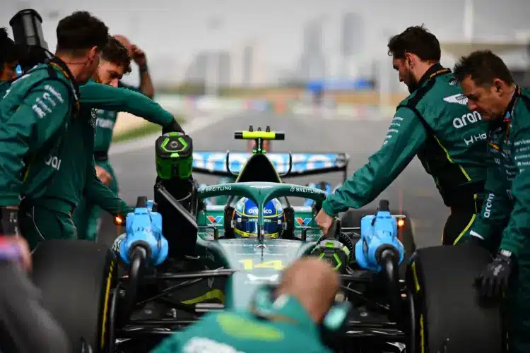 Fernando Alonso, Aston Martin