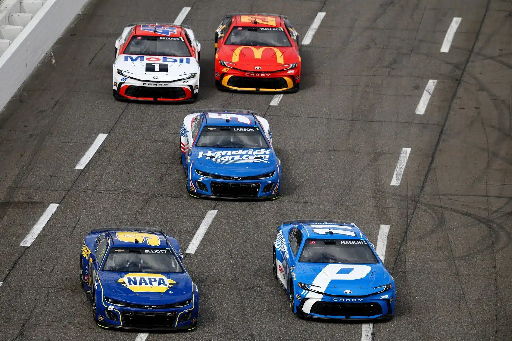Elliott, Hamlin, Larson, Wallace, Reddick