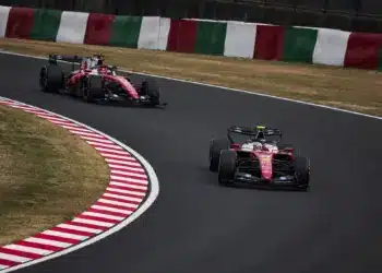 Lewis Hamilton, Charles Leclerc, Ferrari