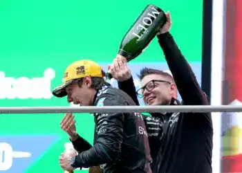 Andrea Kimi Antonelli, Peter Bonnington, Wolff